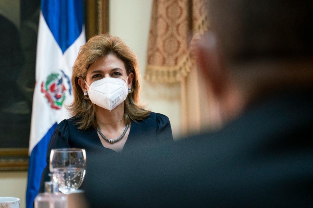 Vice y Anadegas 03 Ante pobre desempeño de Bisonó, Abinader “interviene” Ministerio de Industria y Comercio