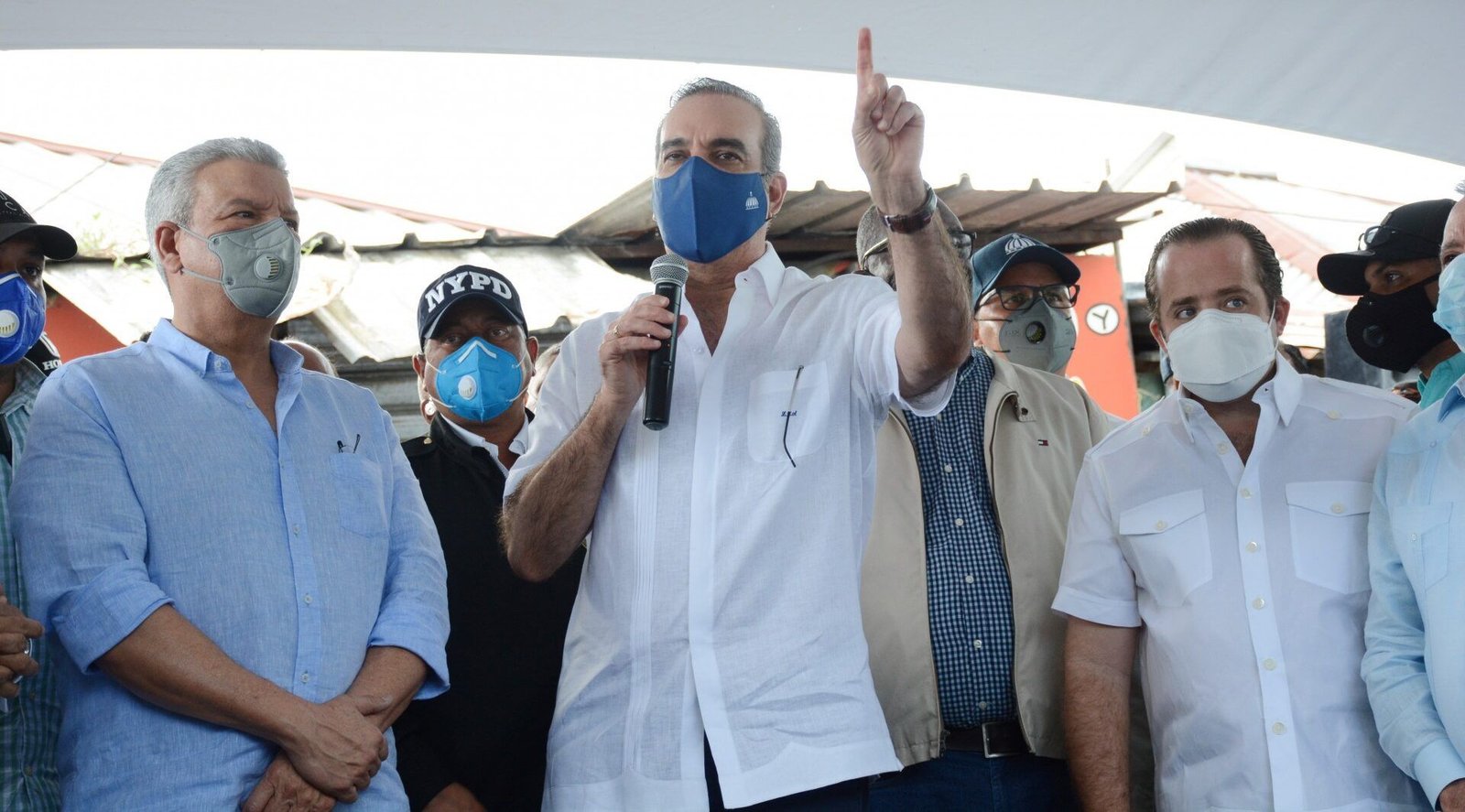 Gobierno invertirá RD$300 MM para edificar obras en La Vega