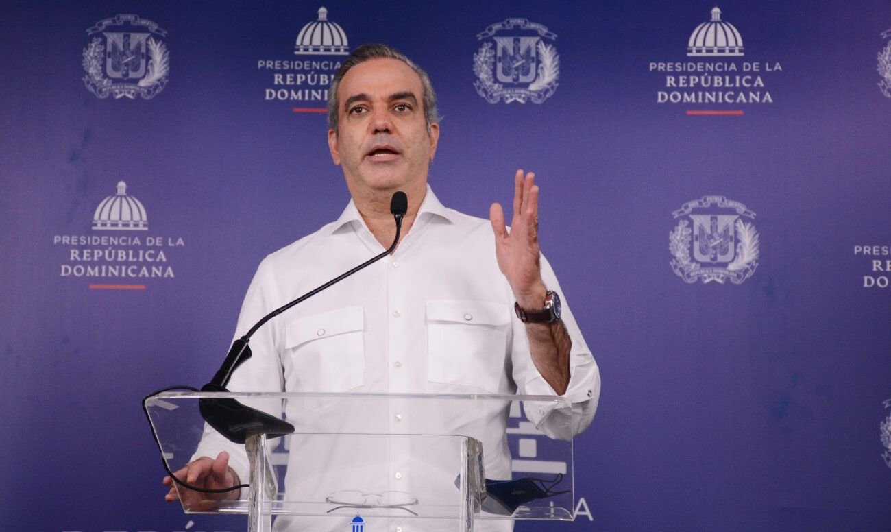 Abinader recorrerá hoy Los Alcarrizos; visitará casa de niña asesinada