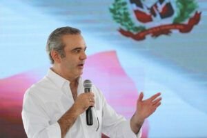 Encuesta CEC: Gestión de Abinader tiene una valoración positiva de 84.5%