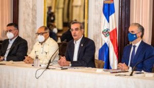 Luis Abinader: “Estamos comprometidos en revertir la imagen de corrupción»