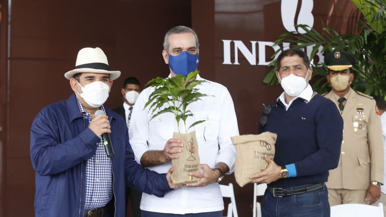 Gobierno financiará RD$1,000 millones a tasa cero a productores café 2 Gobierno financiará RD$1,000 millones a tasa cero a productores café