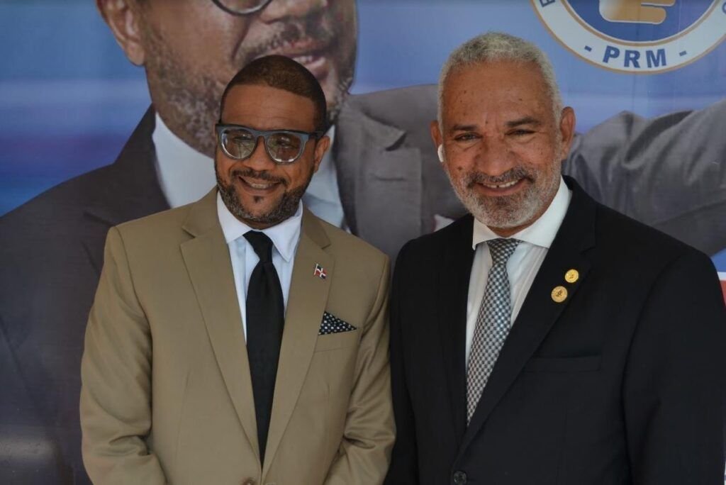 Corriente Unión y Solidaridad, y Convergencia Nacional pactan para elecciones del CARD 3 CARD 03 Corriente Unión y Solidaridad, y Convergencia Nacional pactan para elecciones del CARD