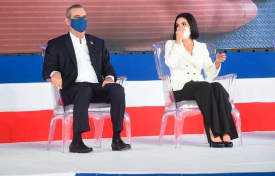 Con inversión de RD$50,000 millones, Gobierno inicia año escolar 2020-2021 5 Escolar 03 Con inversión de RD$50,000 millones, Gobierno inicia año escolar 2020-2021