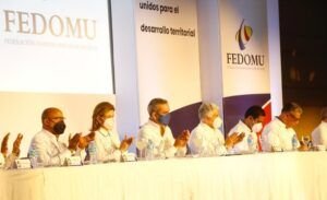 Escogen a Kelvin Cruz y Junior Peralta como presidente y secretario general de Fedomu