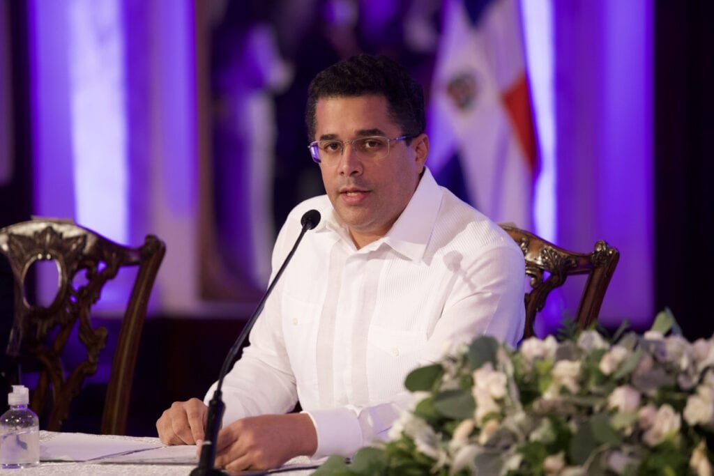 Feria 04 Abinader encabeza apertura Feria ASONAHORES; esperan 2 millones de turistas a fin de año