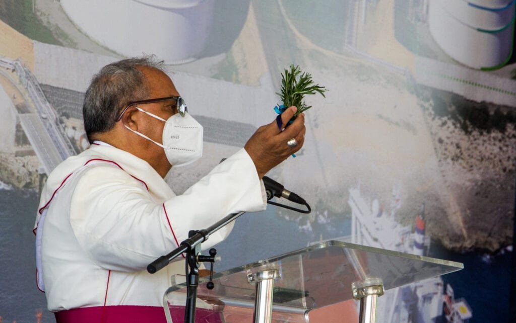 Gas 04 Abinader destaca impacto positivo construcción tanque de gas natural