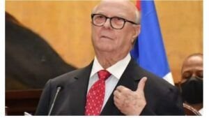 Senado reconoce aportes de Hipólito Mejía a la agriculrtura