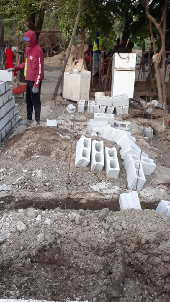 IMG 20201121 WA0007 El INVI desarrolla operativo de mejoramiento de viviendas en Barahona