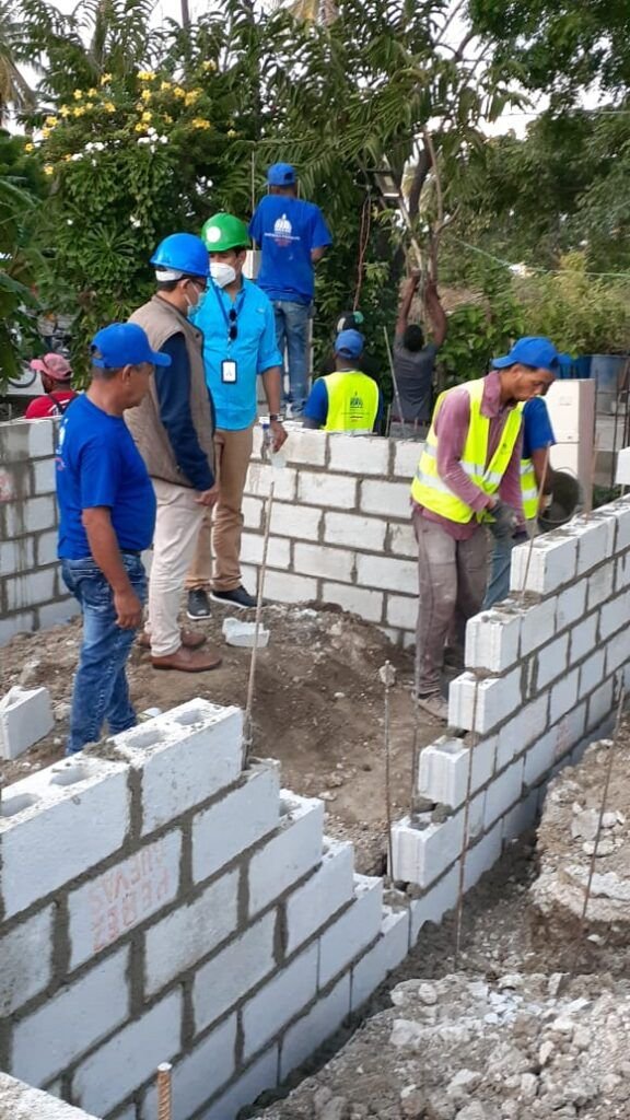IMG 20201121 WA0010 El INVI desarrolla operativo de mejoramiento de viviendas en Barahona