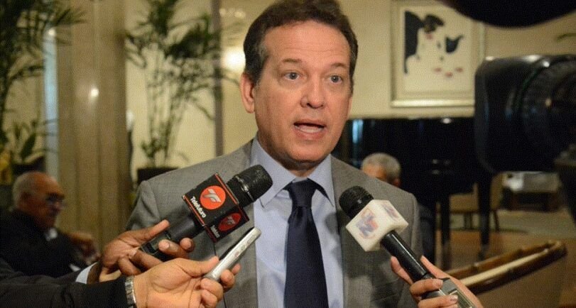 Ito Bisonó intenta contratar agencia publicitaria por cuatro millones de pesos(documentos anexos)