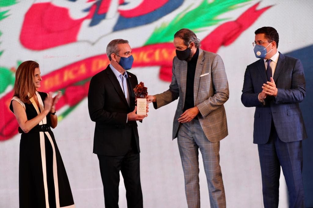 Escogen música de Juan Luis Guerra para impulsar Marca País 2 Escogen música de Juan Luis Guerra para impulsar Marca País