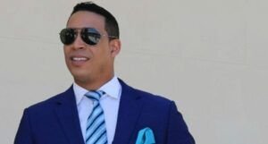 Liberan al comunicador Clemente acusado de violencia de género