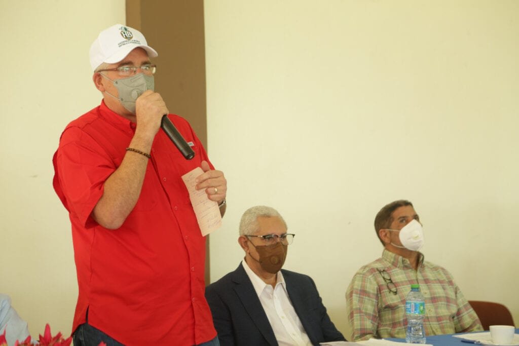 Leche 04 Gobierno busca garantizar la producción de leche nacional