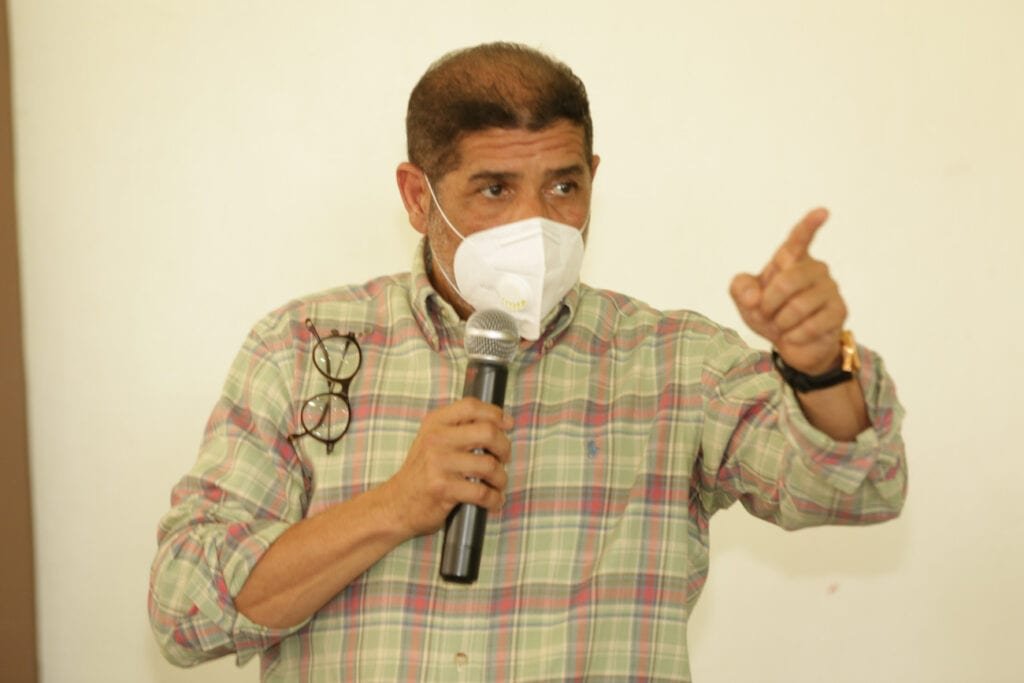 Leche 06 Gobierno busca garantizar la producción de leche nacional