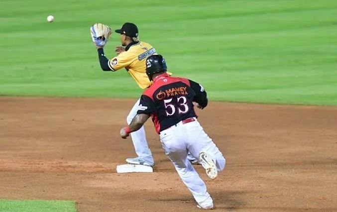El Escogido derrota 2-1 a las Aguilas 2 El Escogido derrota 2-1 a las Aguilas