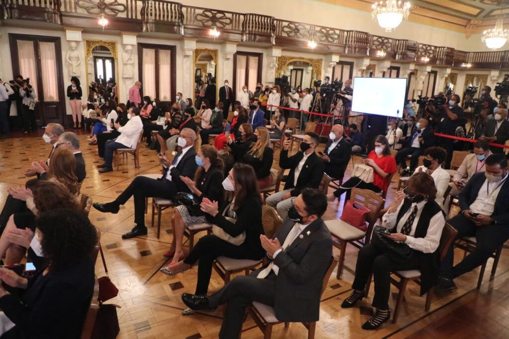 Matrimonio infantil 09 Abinader anuncia acciones para prevenir y erradicar el matrimonio infantil