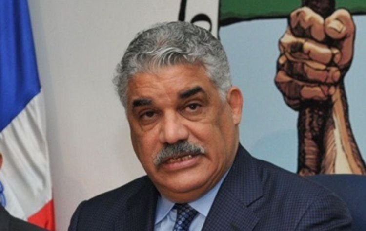 Dirigentes PRD piden renuncia de Miguel Vargas someterán recurso ante el TSE