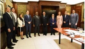 Gobierno anuncia entregará bono navideño entre el 10 y 19 de diciembre