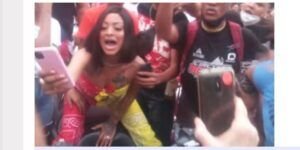 Artista urbana “La Perversa” es detenida en evento violó orden distanciamiento físico