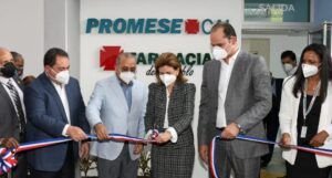 Promese/Cal inaugura Farmacia del Pueblo en ciudad de la salud más grande y moderna del pais