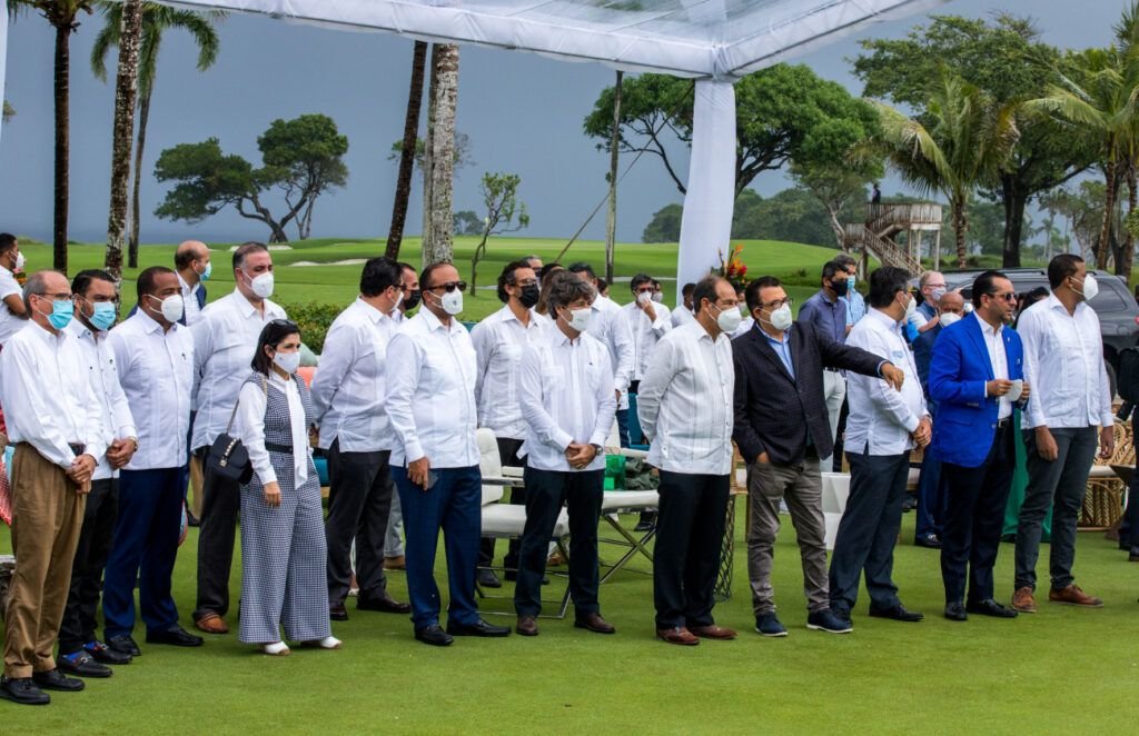 Rio San Juan 08 Abinader: “Gobierno apuesta a nuevos modelos turísticos en RD”