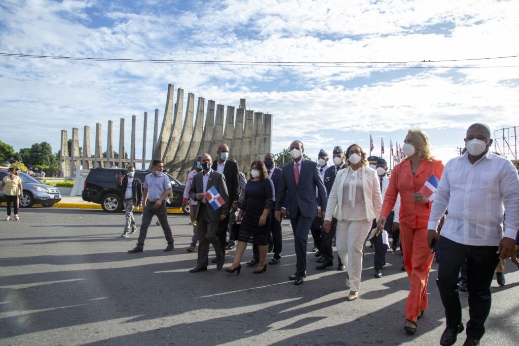 SC 10 Video | Abinader anuncia obras en San Cristóbal por dos mil millones de pesos