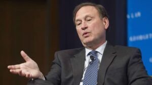 Tribunal Supremo de EE.UU. ordena a Pensilvania separar los votos tardíos