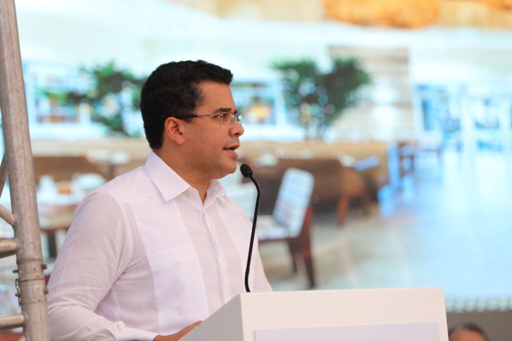 Secrets 07 Abinader: “Gobierno trabaja sin descanso para crear un clima de inversión sin precedentes”