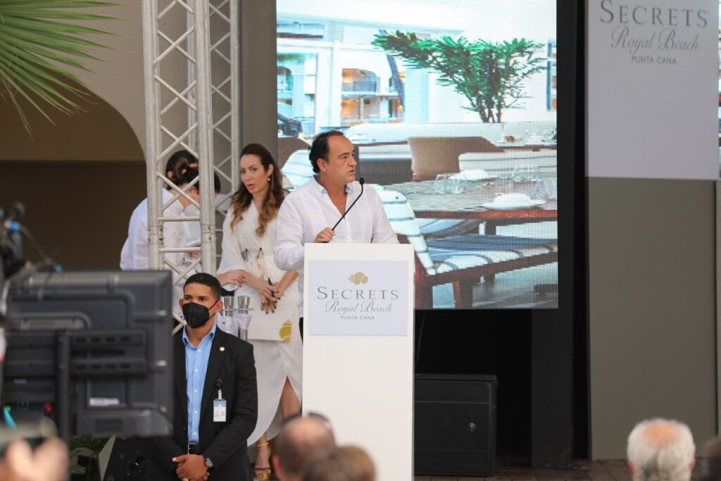 Secrets 08 Abinader: “Gobierno trabaja sin descanso para crear un clima de inversión sin precedentes”