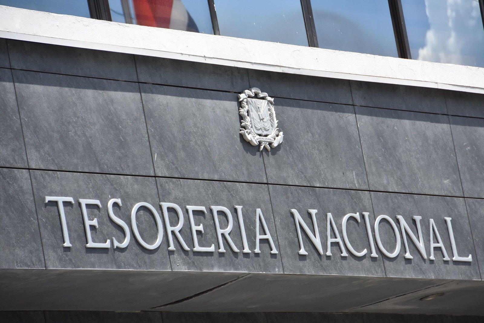 Gobierno pagará el doble sueldo a partir del el 1ro. de diciembre