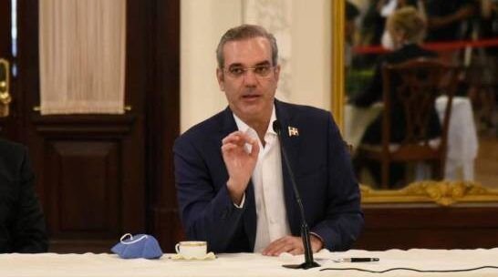 Presidente Abinader viaja a Santiago y Mao para amplia jornada de trabajo