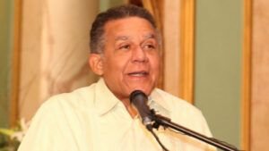 Embajador Juan Bolívar Díaz sugiere se regularice 500 mil inmigrantes haitianos