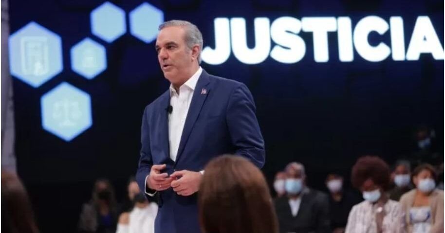 Luis Abinader busca garantizar que ayudas lleguen con transparencia