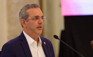 Presidente Abinader: El país cuenta con 10,5 mil millones de dólares en reservas