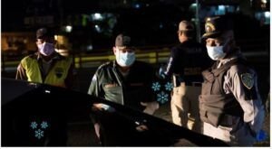 Ejecutivo extiende el toque de queda hasta 22 diciembre en mismo horario