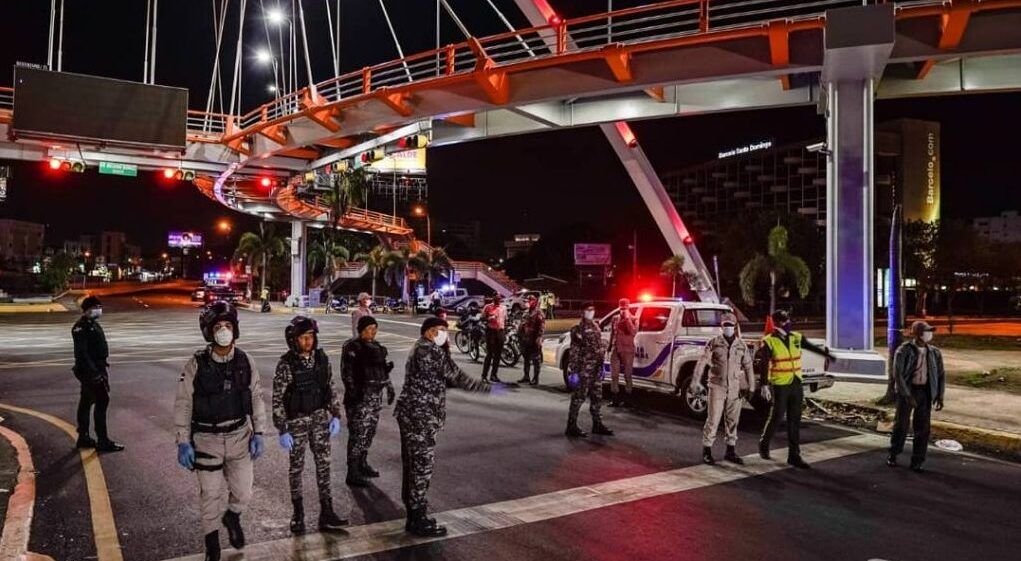 Presidente Luis Abinader extiende toque de queda por otros 20 días más