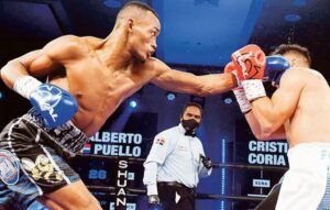 Alberto “La Avispa” Puello gana por nocaut y retiene título