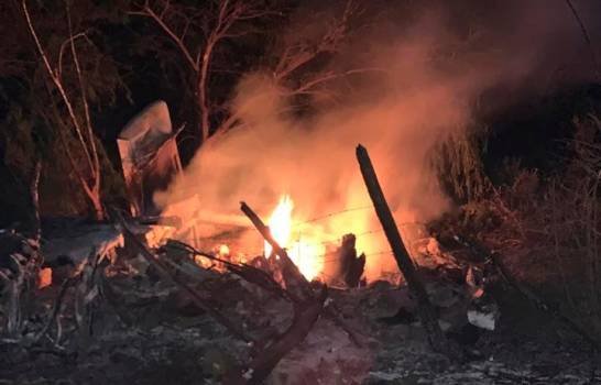 Avioneta Pedernales 10 Video | Muere una persona al estrellarse narco-avioneta en Pedernales