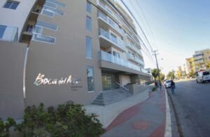 Procuraduría Antilavado ocupa 22 apartamentos de lujo en Boca Chica