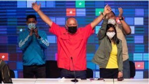 El chavismo afianza su poder, pero pierde credibilidad