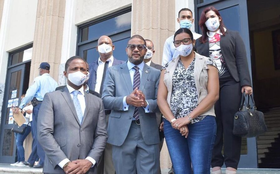 Aseguran elecciones del Colegio de Abogados será la infamia jurídica del año