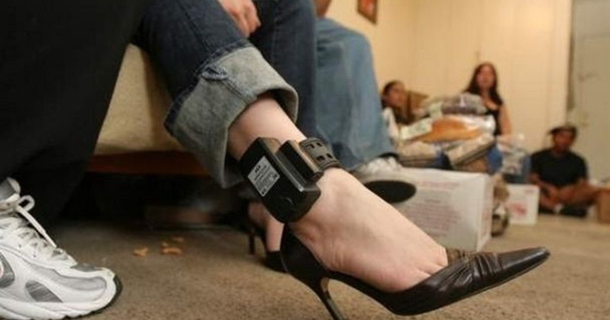 Ministerio Público: Hubo un “tumbe” con el contrato de los grilletes