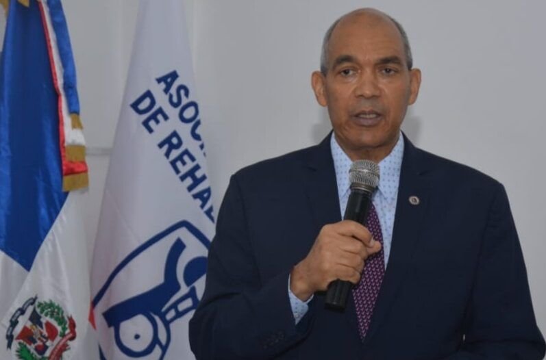 Cotuisanos en EEUU lamentan muerte del empresario Isidro Pichardo Santos 2 Cotuisanos en EEUU lamentan muerte del empresario Isidro Pichardo Santos