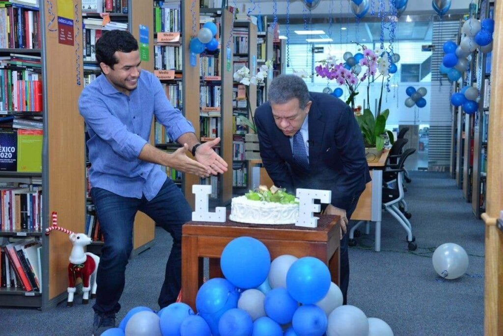 LEONEL FERNANDEZ 7 Leonel celebra sus 67 años de forma atípica por la pandemia del Covid-19