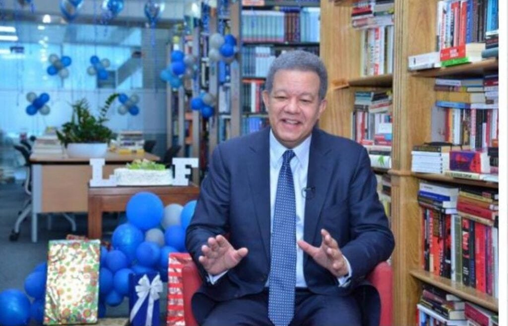 LEONEL FERNANDEZ 9 1 Leonel celebra sus 67 años de forma atípica por la pandemia del Covid-19
