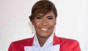 Nueva ministra de la Juventud declara sólo tiene 411 mil pesos activos