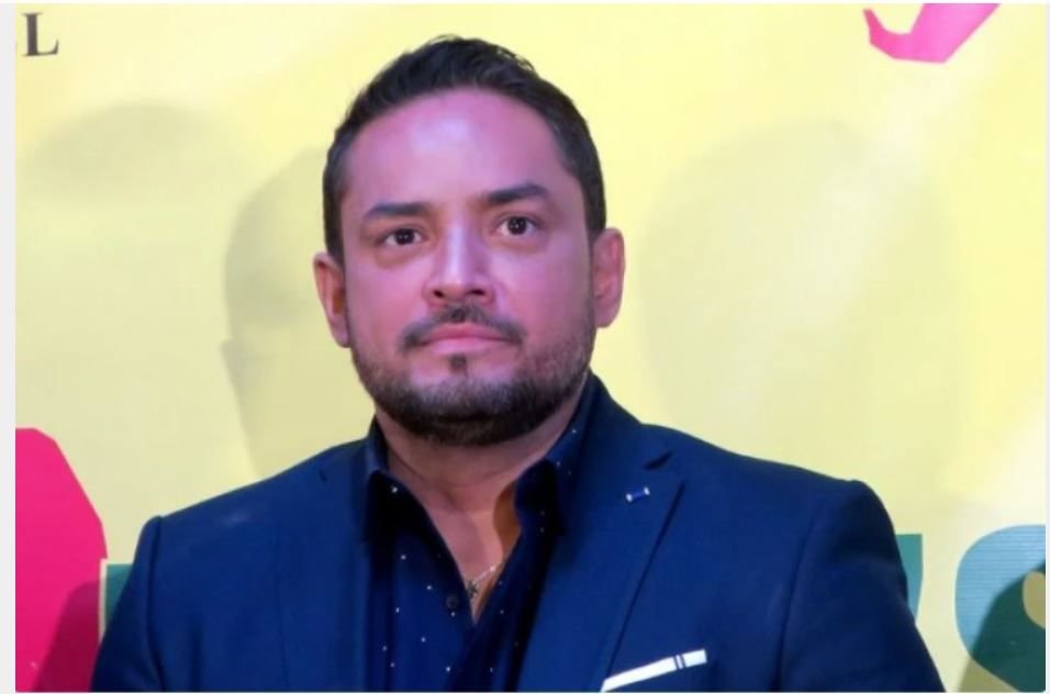 Manny Manuel confiesa su orientación sexual y acaba con años de presión