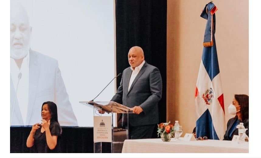 MINERD licita rehabilitación de 570 centros educativos