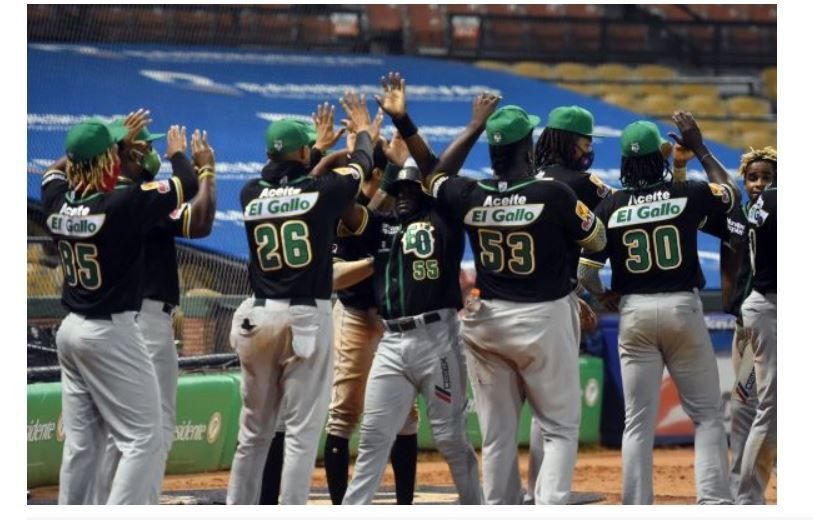 Andy Otero y las Estrellas buscan imponerse este domingo al Licey